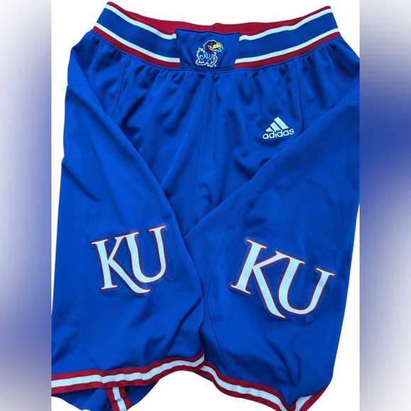 Kansas Jayhawks Baggy Long Men’s Basketball Shorts Size‎ Large Adidas Logo KU - Picture 1 of 10